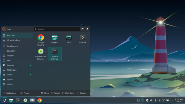 Manjaro KDE Desktop picture showing menu.